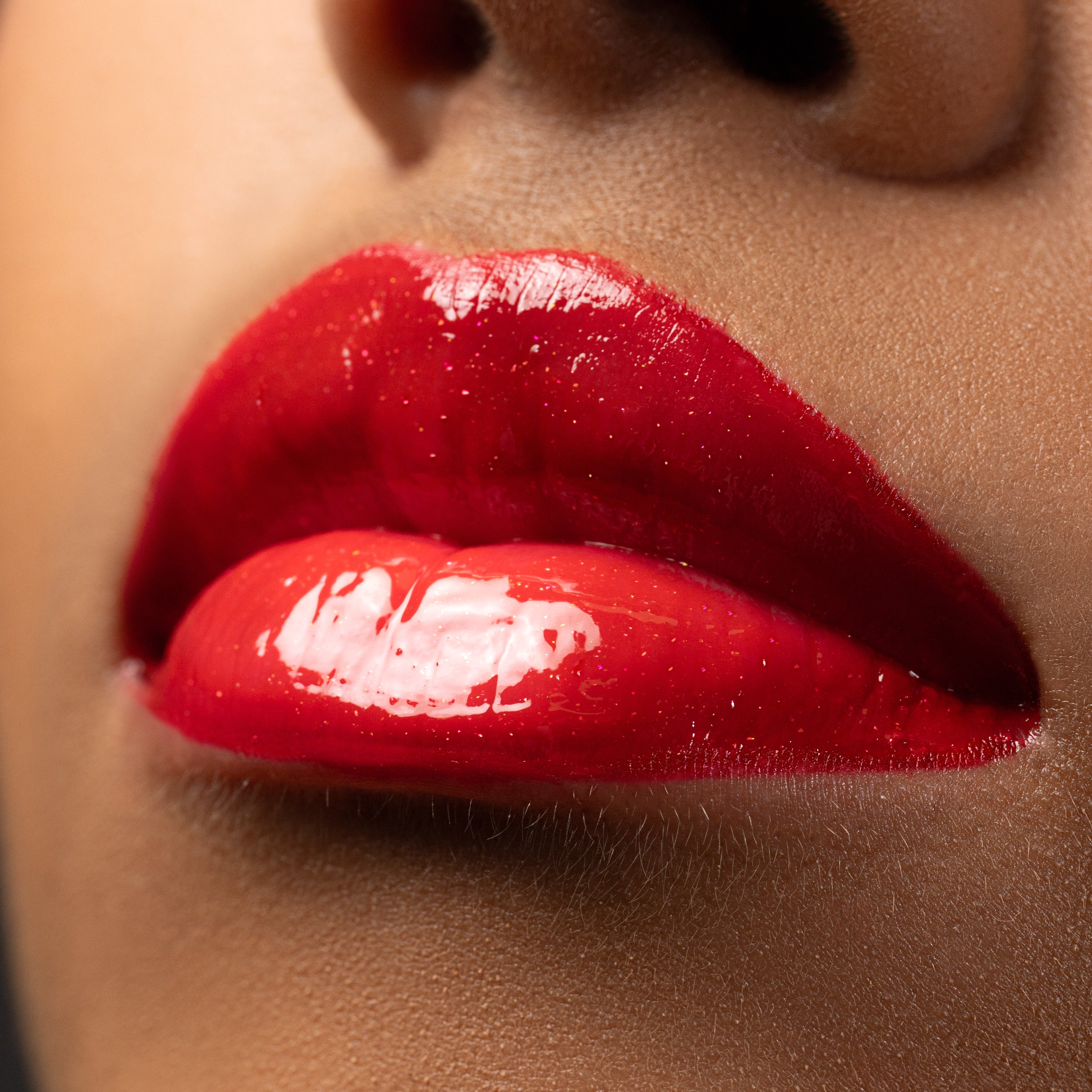 GLOSS ICONIC
